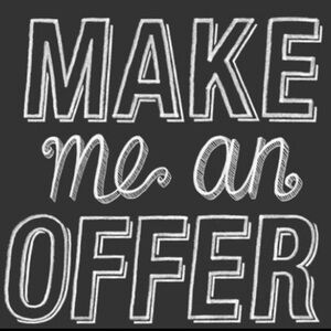 Make Me an Offer Graphic Tee
